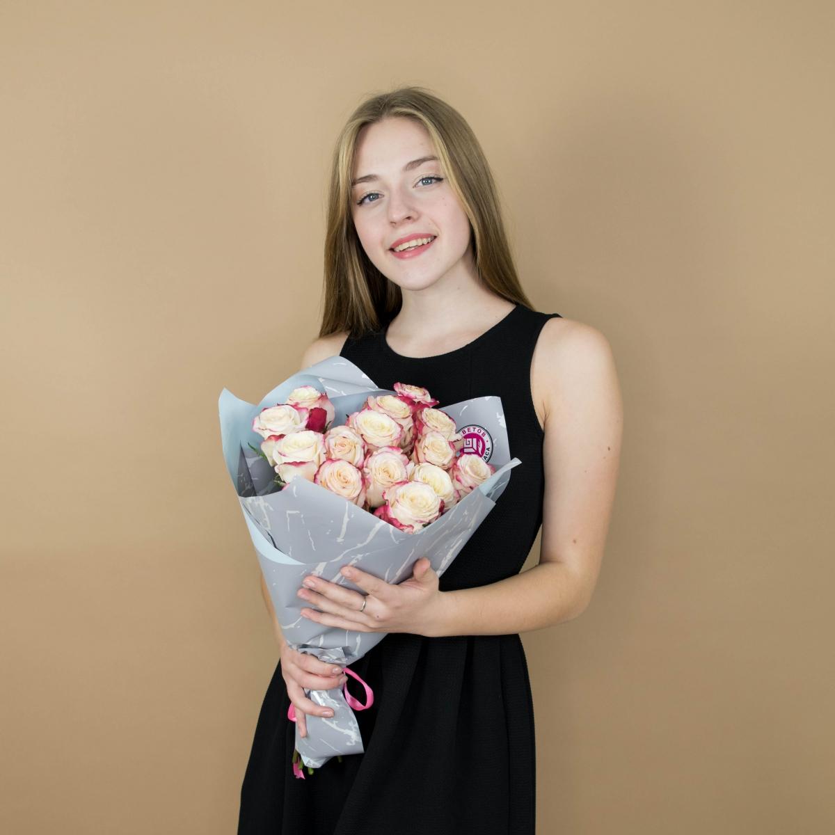Розы красно-белые 15 шт 40 см (Эквадор) Артикул  87648